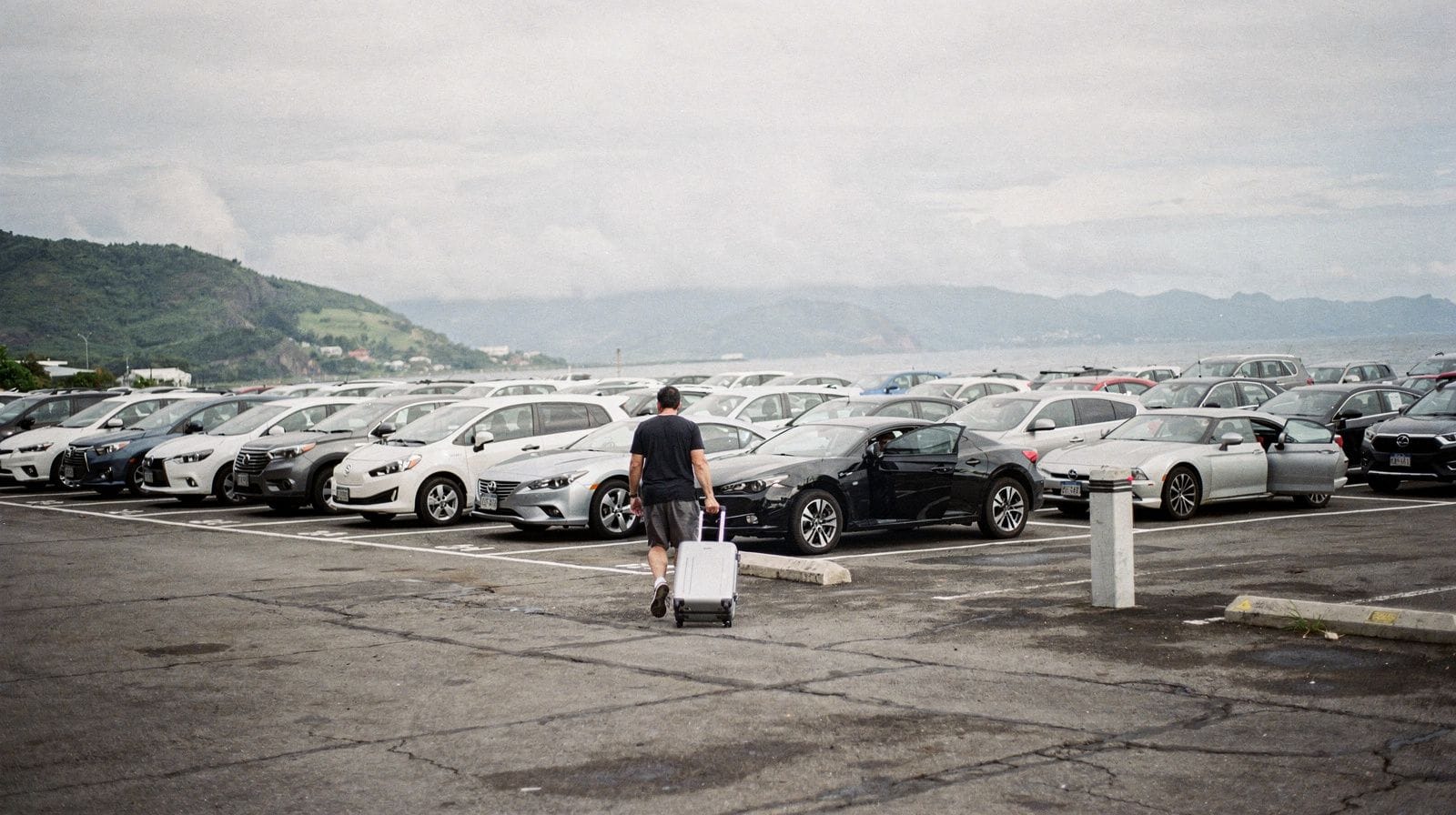 Renting a Car at Kahului Airport (OGG): What to Do First