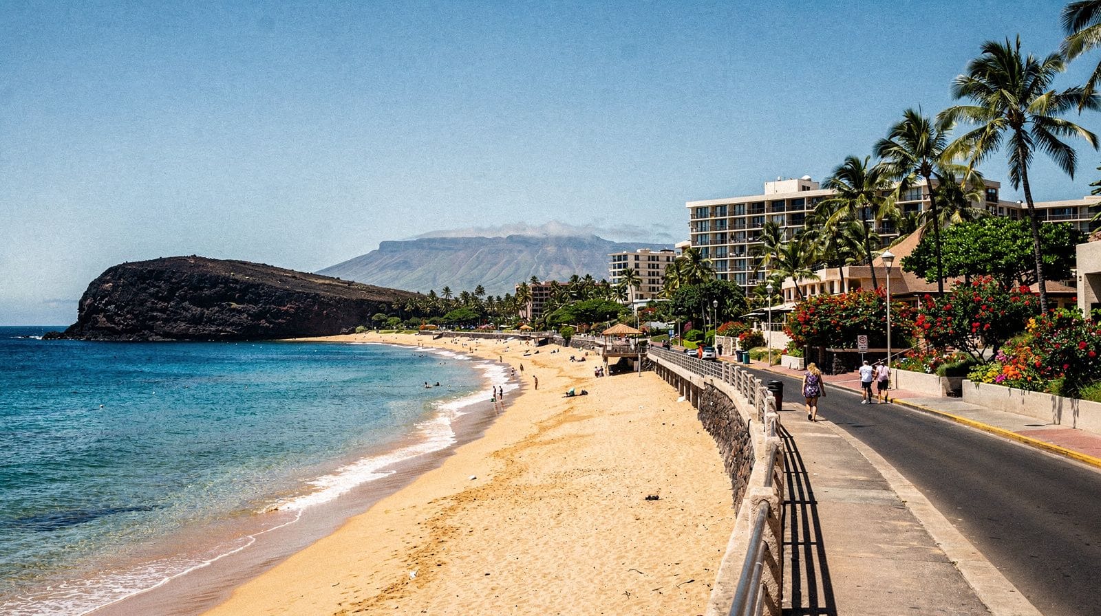 7 Days in Maui Without a Car: A Resort-Based, Tour-Only Itinerary